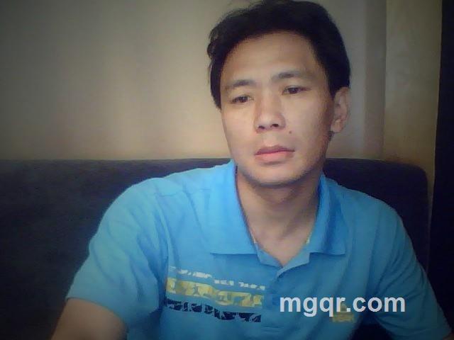 拥抱彩虹的头像