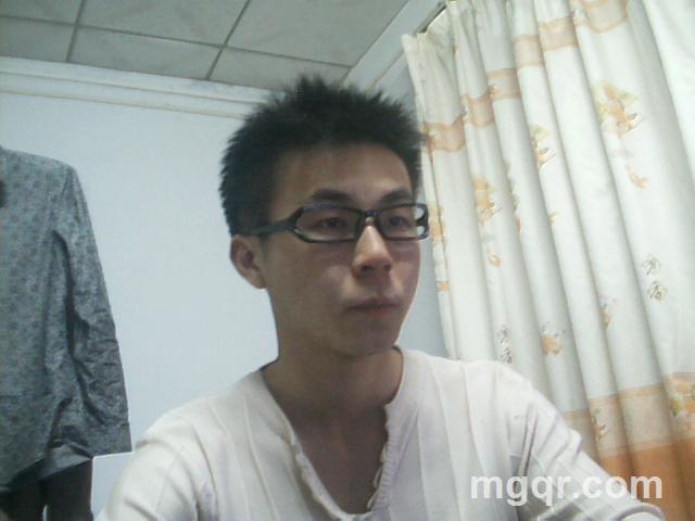 黑夜里的手的头像