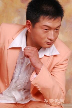 标准爱人的头像