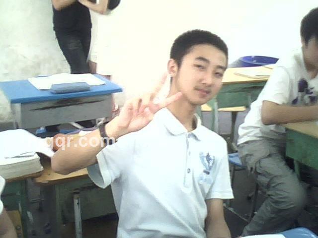 小小茄娃的头像