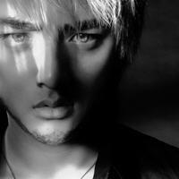 和你的爱的头像