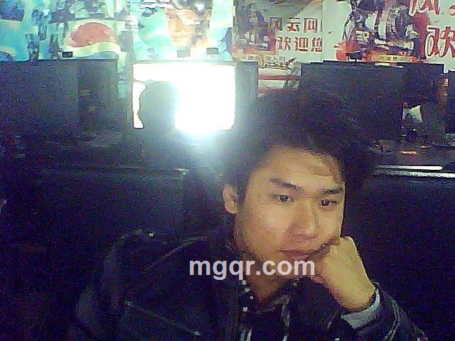 上班玩玩的头像