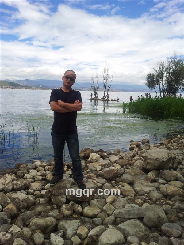 不离不弃111的头像