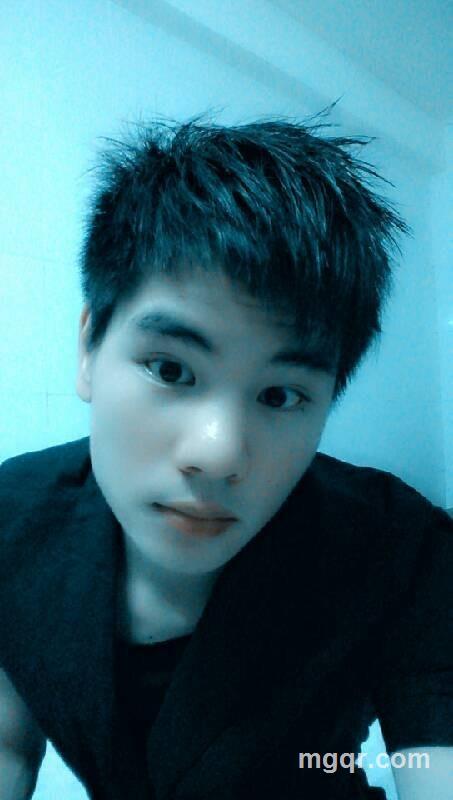 深藏不漏的男人的头像