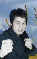 红尘有爱**拭目以待的头像