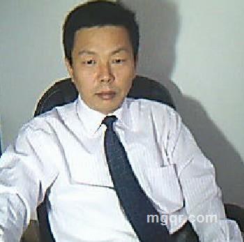 深秋的坏男人的头像