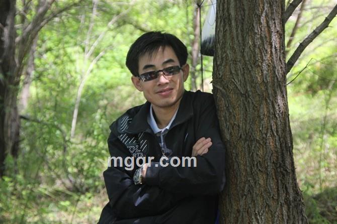 孤°蜗牛的头像