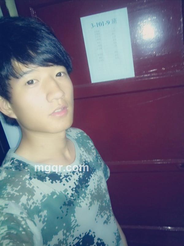 恋阙爱轩的头像