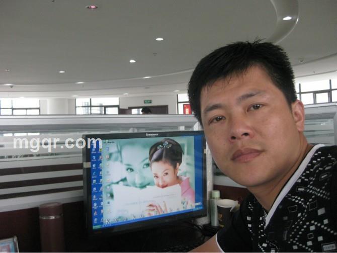 郊外野狼的头像