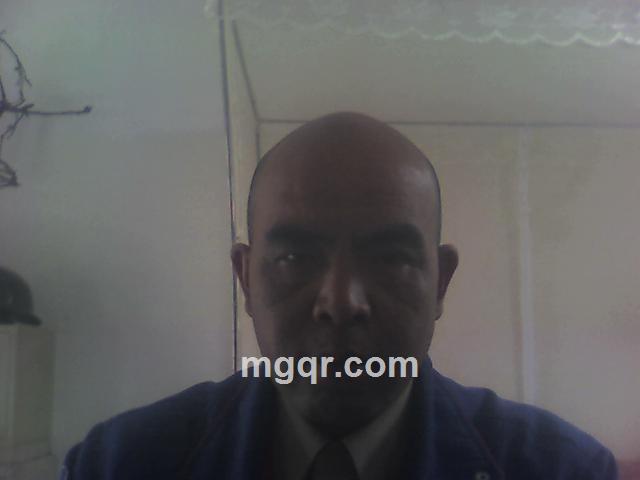 识人阅事的头像