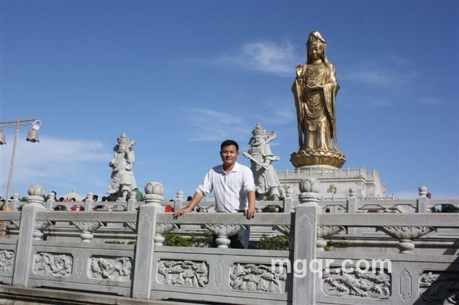 浪漫犀利哥的头像