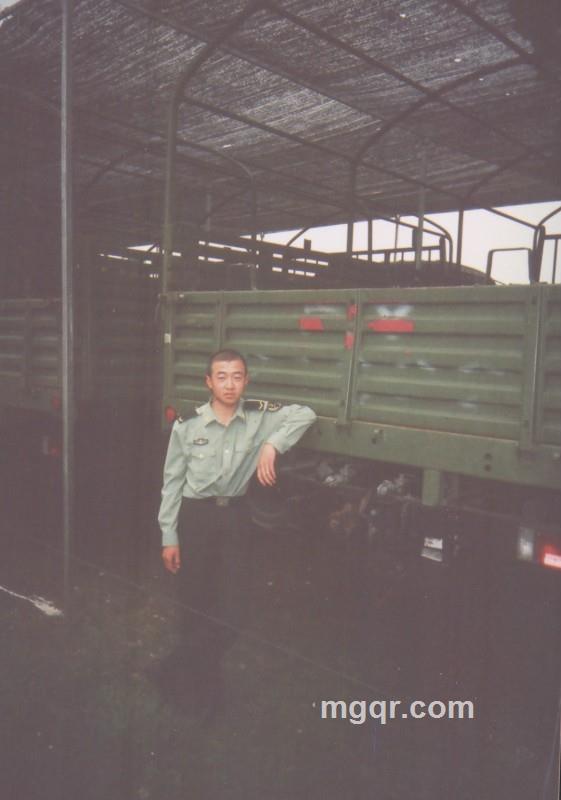 .′眷_→恋上红床的头像