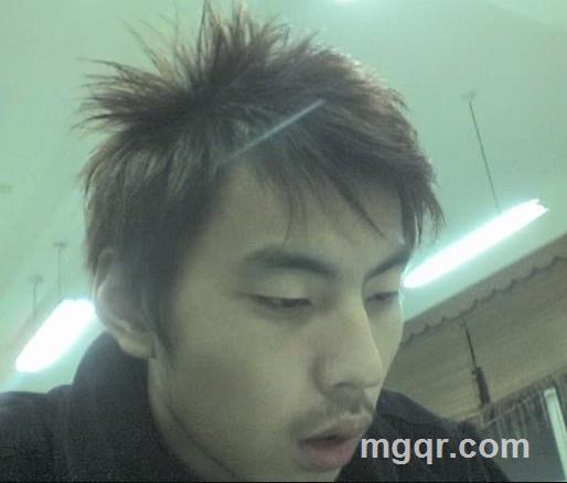 恶棍下的*人的头像