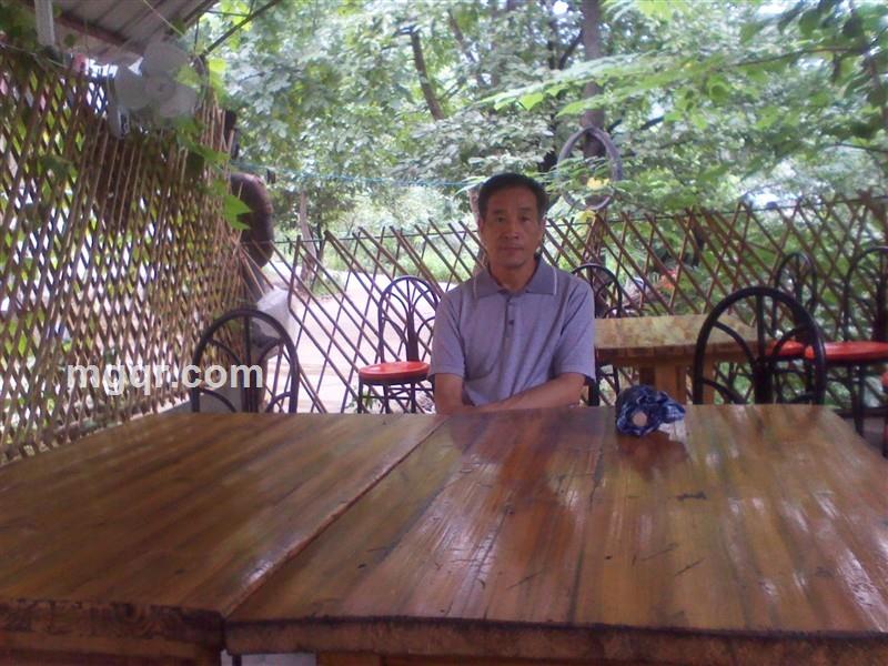 八月秋风的头像