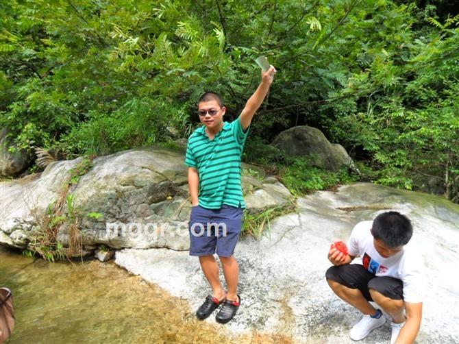 喝杯白酒交个朋友