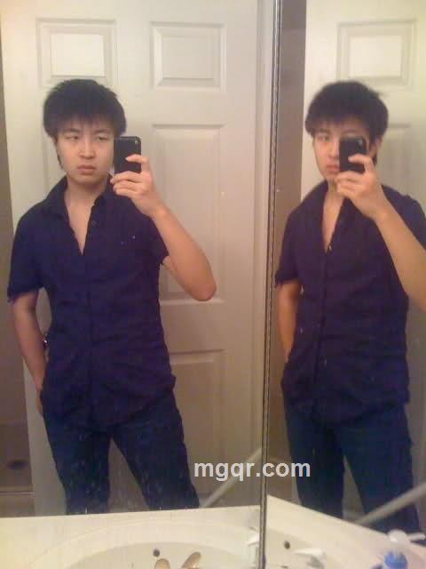 夜色下忧郁的头像