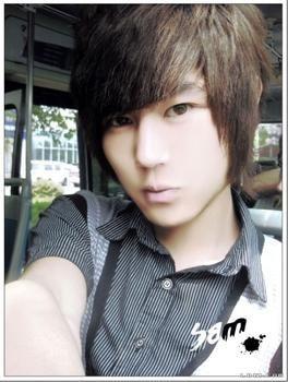 `(*∩_∩*)′的头像