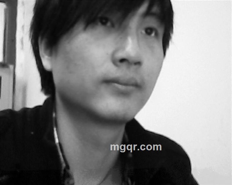 东京街角绽放的薰衣草的头像