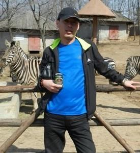 黑夜也空城1的头像