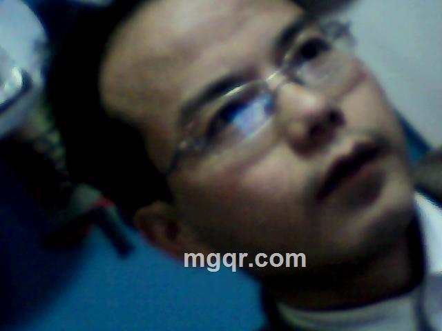 牛屎期待玫瑰的头像