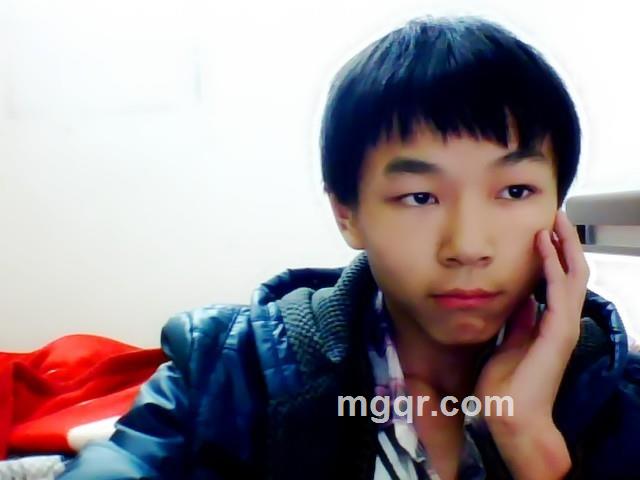 霸王硬**的头像