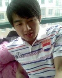 只想当个匆匆的过客的头像