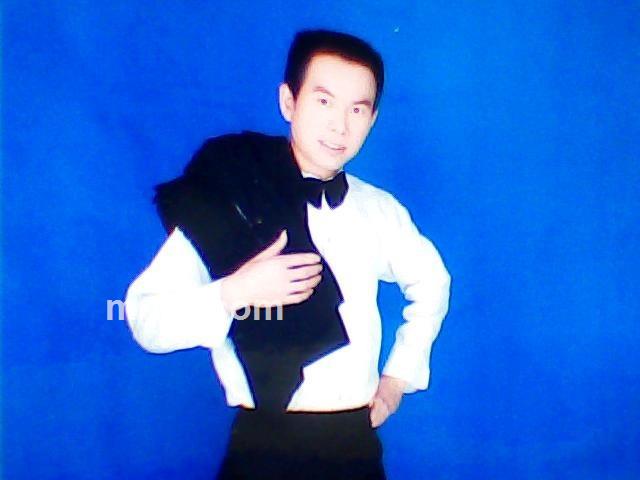 似曾相识燕归来的头像