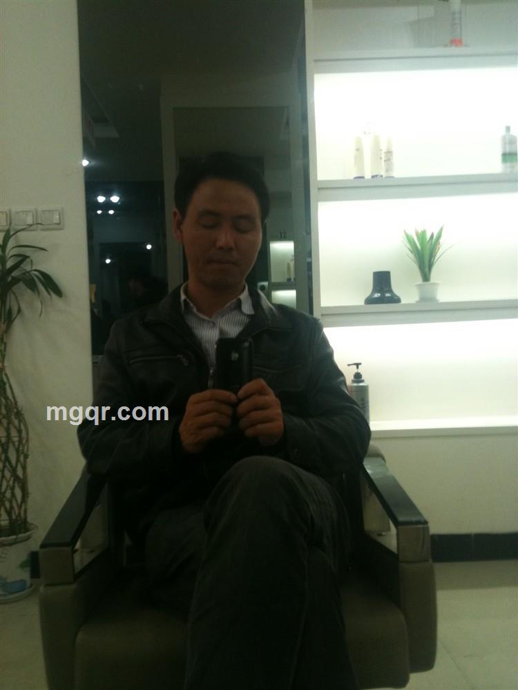 不可虚度的头像