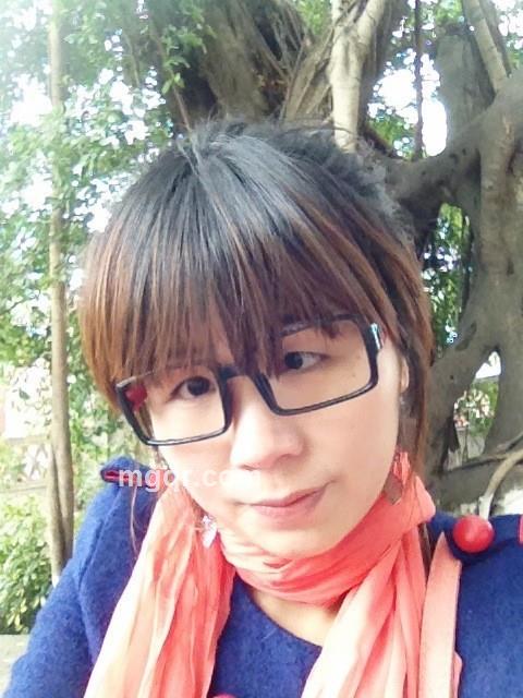 分手后的拥抱的头像