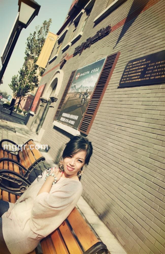 小妖精燕燕的头像