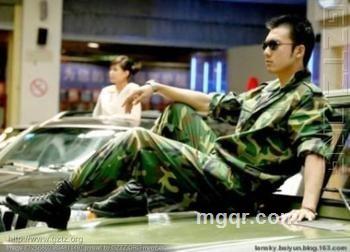 低调爱狠狠做的头像