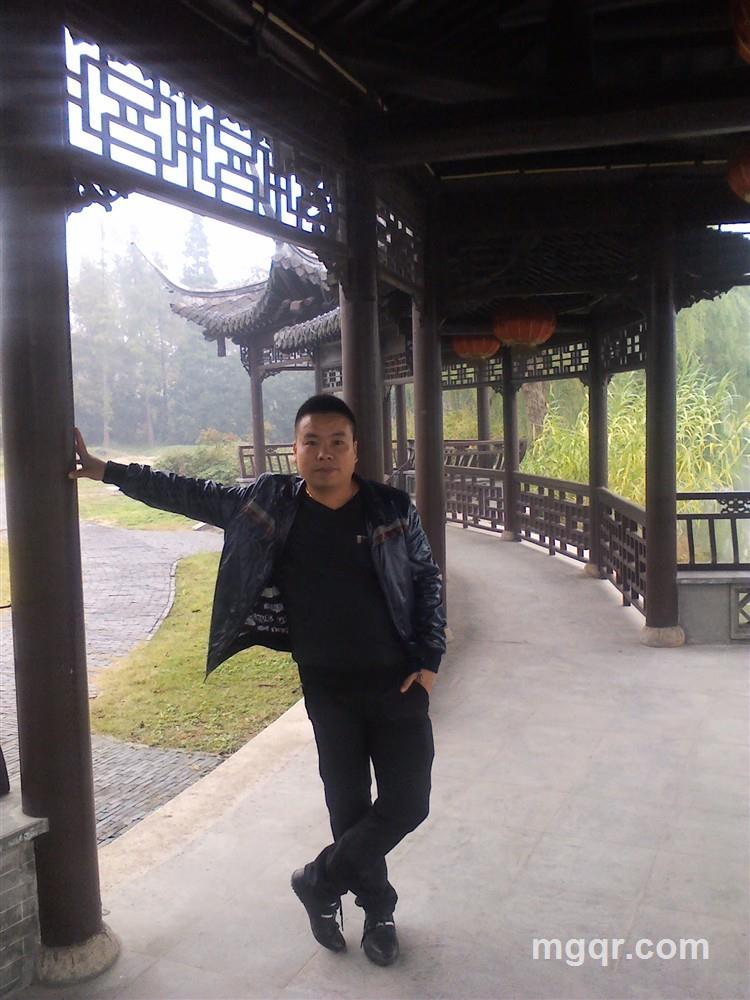 旭焕奔人的头像