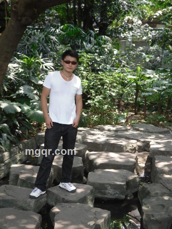 情醉红尘的头像