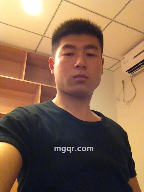 世界哪有真情00的头像