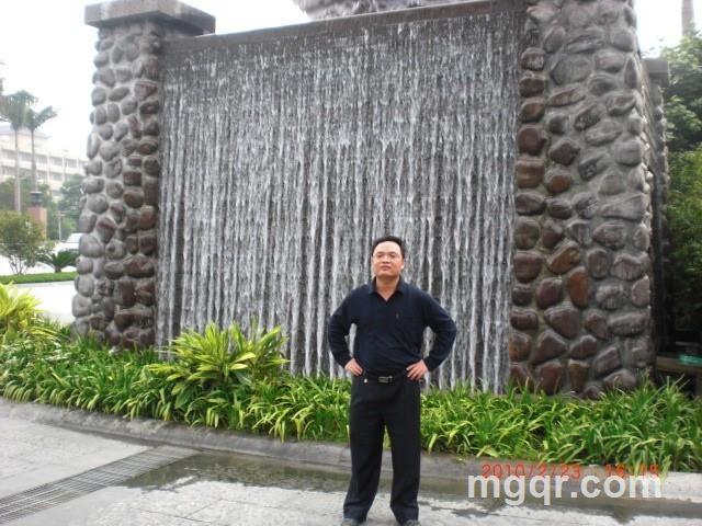 为你钟情/倾我至诚的头像