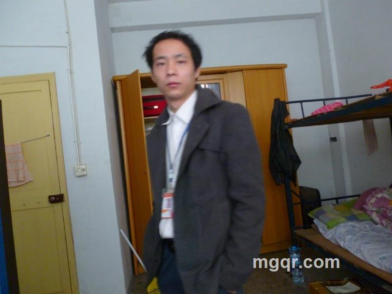 吻掉你眼角de泪的头像