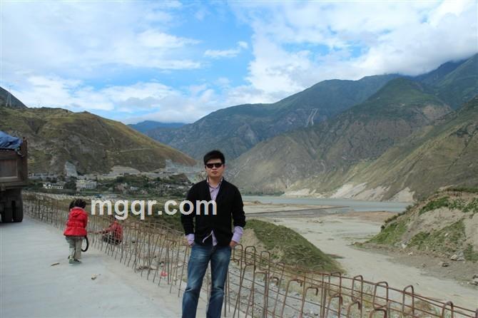 三江诗月的头像