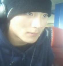 下雨天看雪的头像