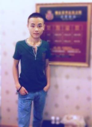 乱世巨星001的头像