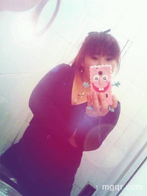 宝不快乐的头像