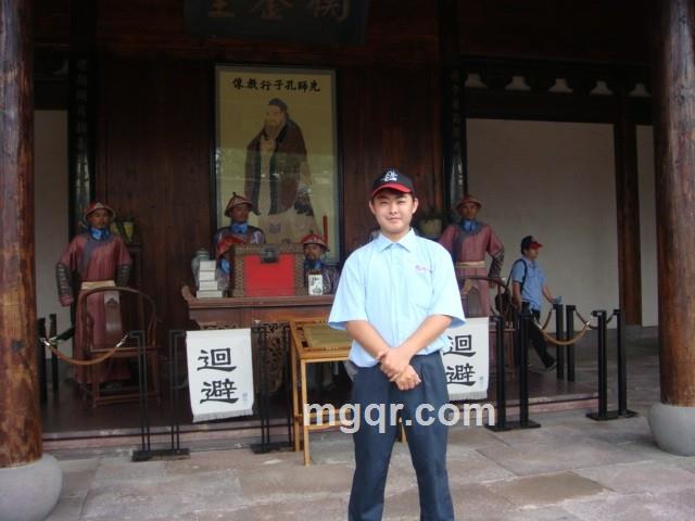 小孩好色的头像