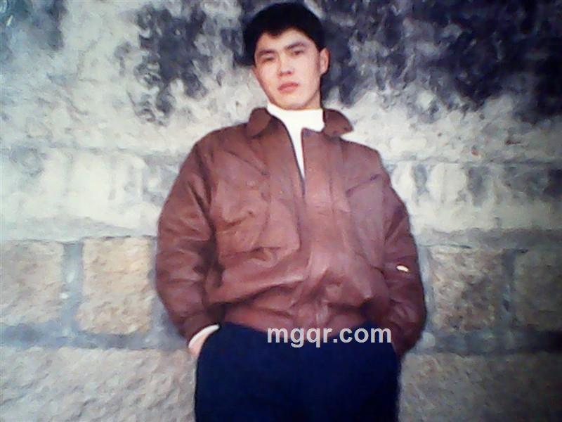 冷风凄月的头像