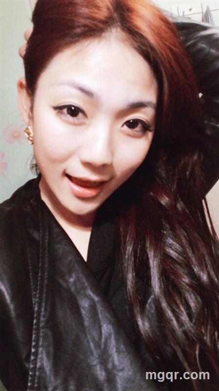 爱就深点的头像