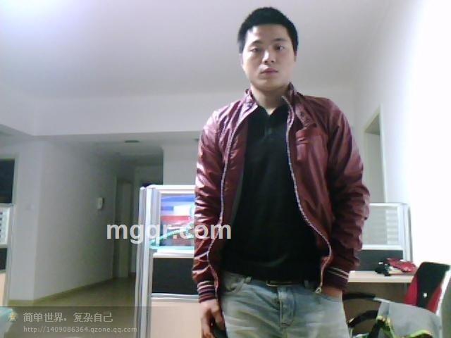 简单世界的头像