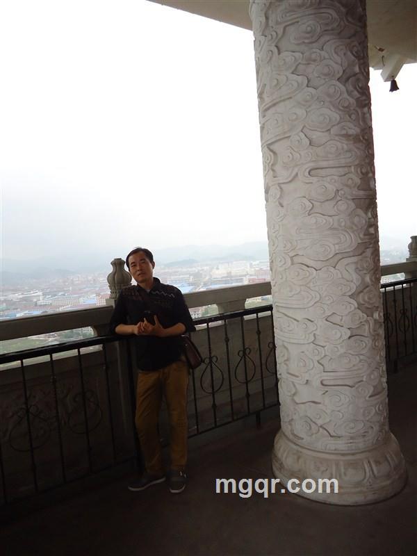 爱在冬季的雪的头像