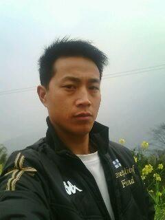 啊哈、心情不错的头像