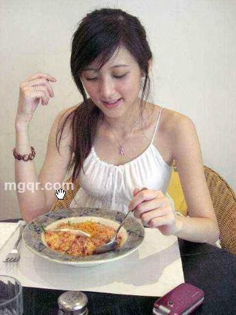 只如 初见的头像