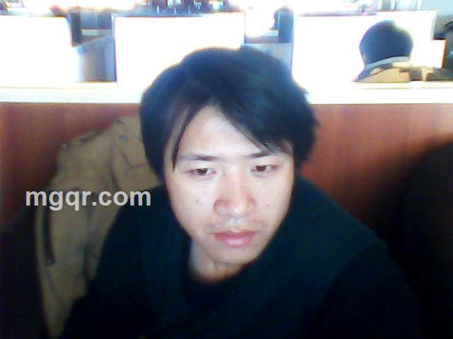 冰冷的夜想抱紧你