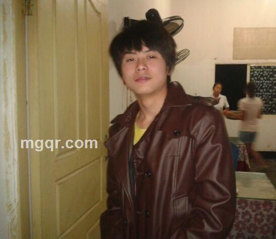 简单烟花的头像