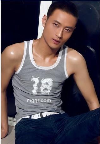 厚颜面对的头像